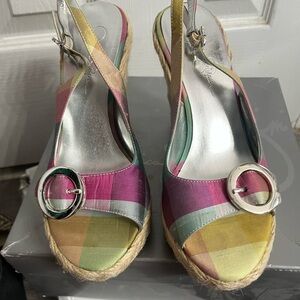 Beautiful Jessica Simpson wedges